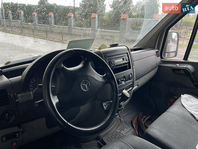 Білий Мерседес Sprinter, об'ємом двигуна 2.87 л та пробігом 444 тис. км за 7500 $, фото 6 на Automoto.ua