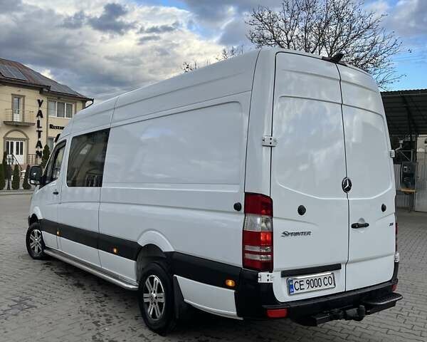 Белый Мерседес Sprinter, объемом двигателя 3 л и пробегом 800 тыс. км за 13800 $, фото 3 на Automoto.ua