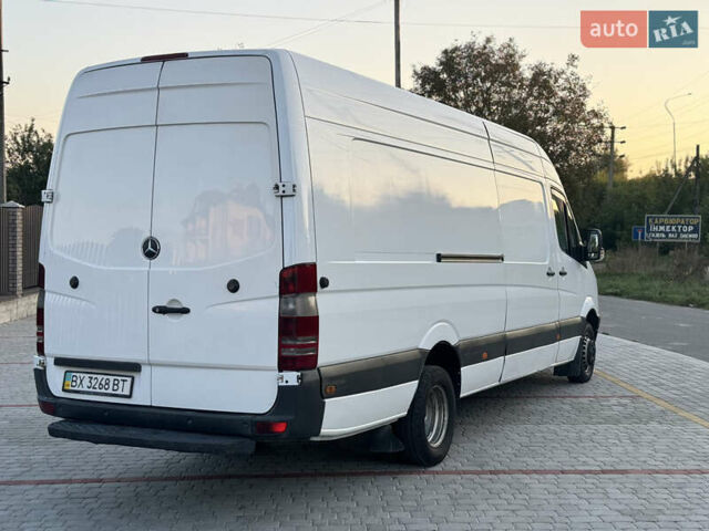 Белый Мерседес Sprinter, объемом двигателя 2.99 л и пробегом 564 тыс. км за 15500 $, фото 4 на Automoto.ua