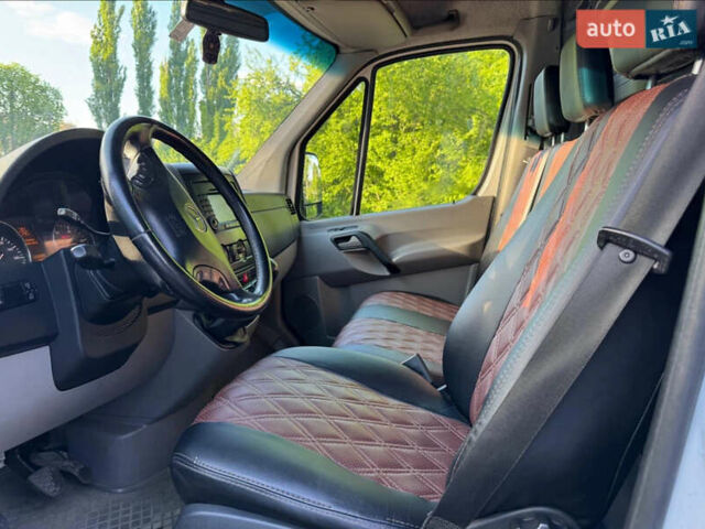 Білий Мерседес Sprinter, об'ємом двигуна 3 л та пробігом 600 тис. км за 13500 $, фото 5 на Automoto.ua
