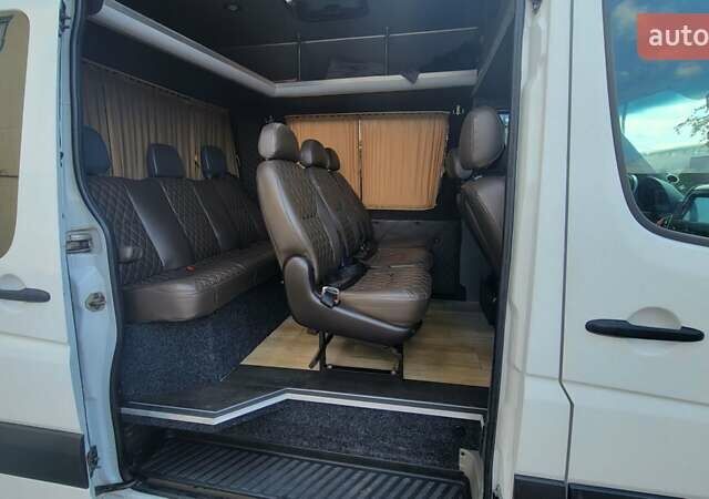 Белый Мерседес Sprinter, объемом двигателя 2.15 л и пробегом 70 тыс. км за 14500 $, фото 14 на Automoto.ua