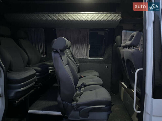 Белый Мерседес Sprinter, объемом двигателя 2.99 л и пробегом 750 тыс. км за 13800 $, фото 8 на Automoto.ua