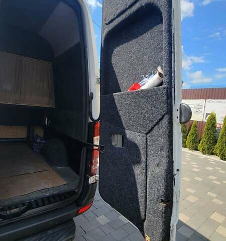 Белый Мерседес Sprinter, объемом двигателя 2.15 л и пробегом 70 тыс. км за 14500 $, фото 20 на Automoto.ua