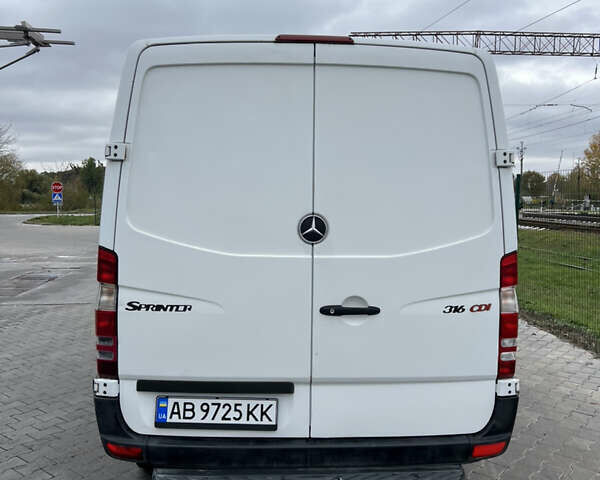 Білий Мерседес Sprinter, об'ємом двигуна 2.14 л та пробігом 273 тис. км за 9900 $, фото 5 на Automoto.ua