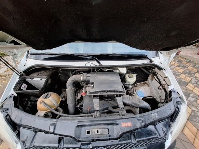 Белый Мерседес Sprinter, объемом двигателя 2.1 л и пробегом 354 тыс. км за 11500 $, фото 19 на Automoto.ua