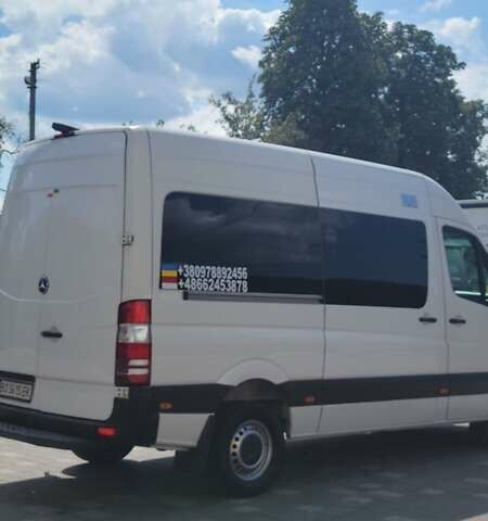 Белый Мерседес Sprinter, объемом двигателя 2.15 л и пробегом 70 тыс. км за 14500 $, фото 2 на Automoto.ua