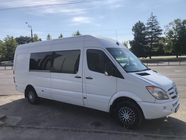 Белый Мерседес Sprinter, объемом двигателя 3 л и пробегом 640 тыс. км за 17500 $, фото 1 на Automoto.ua
