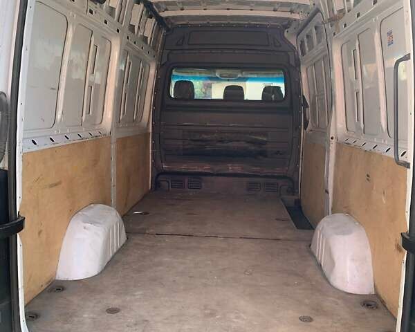 Белый Мерседес Sprinter, объемом двигателя 2.1 л и пробегом 353 тыс. км за 12500 $, фото 15 на Automoto.ua