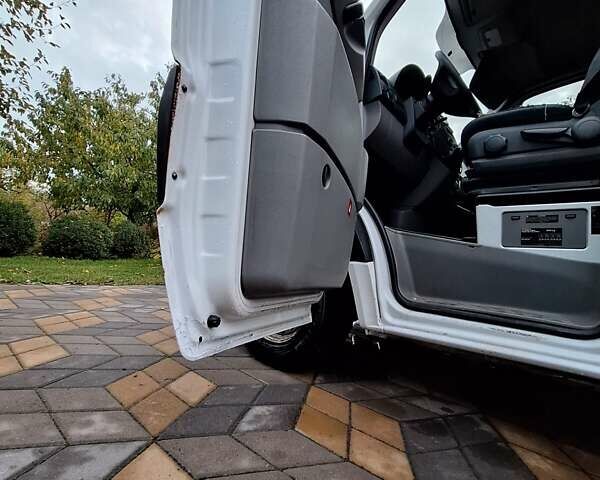Белый Мерседес Sprinter, объемом двигателя 2.14 л и пробегом 354 тыс. км за 11800 $, фото 13 на Automoto.ua