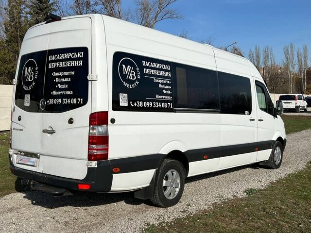 Белый Мерседес Sprinter, объемом двигателя 2.2 л и пробегом 929 тыс. км за 13500 $, фото 6 на Automoto.ua