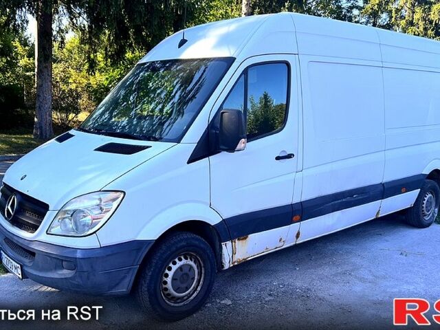 Белый Мерседес Sprinter, объемом двигателя 2.1 л и пробегом 0 тыс. км за 10000 $, фото 5 на Automoto.ua
