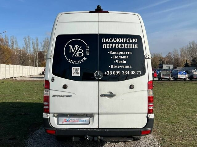 Белый Мерседес Sprinter, объемом двигателя 2.2 л и пробегом 929 тыс. км за 13500 $, фото 5 на Automoto.ua
