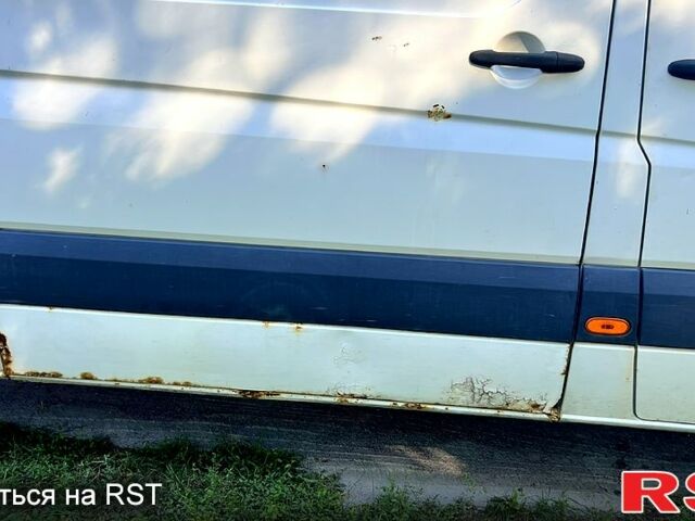 Белый Мерседес Sprinter, объемом двигателя 2.1 л и пробегом 0 тыс. км за 10000 $, фото 6 на Automoto.ua