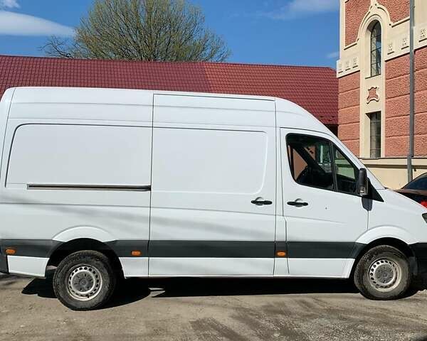 Белый Мерседес Sprinter, объемом двигателя 2.1 л и пробегом 353 тыс. км за 12500 $, фото 2 на Automoto.ua