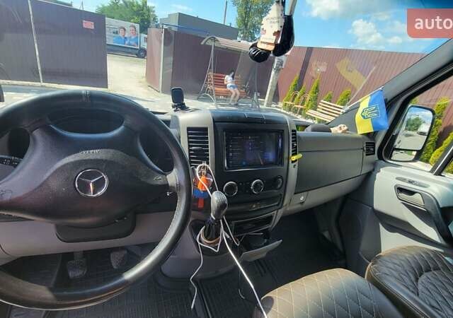 Белый Мерседес Sprinter, объемом двигателя 2.15 л и пробегом 70 тыс. км за 14500 $, фото 12 на Automoto.ua