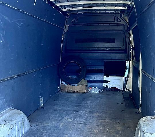 Белый Мерседес Sprinter, объемом двигателя 2.1 л и пробегом 0 тыс. км за 10000 $, фото 3 на Automoto.ua
