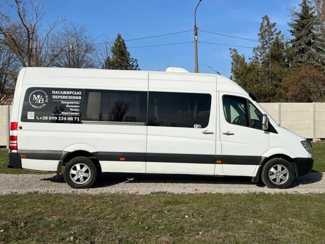 Белый Мерседес Sprinter, объемом двигателя 2.2 л и пробегом 929 тыс. км за 13500 $, фото 7 на Automoto.ua