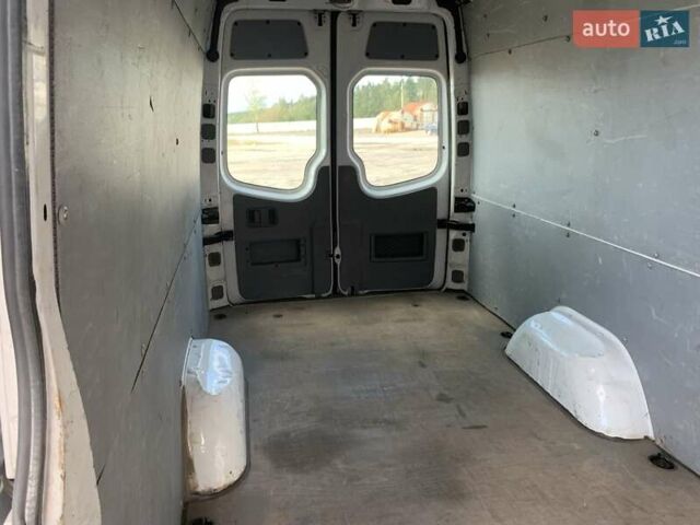Белый Мерседес Sprinter, объемом двигателя 2.14 л и пробегом 383 тыс. км за 15400 $, фото 21 на Automoto.ua