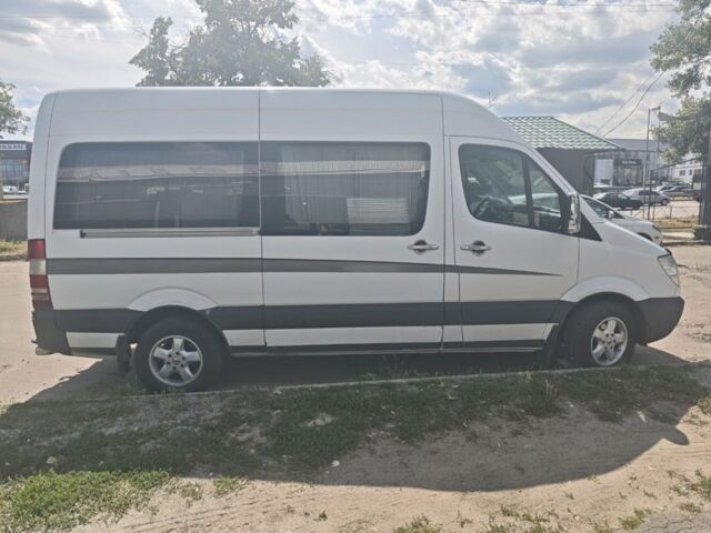Білий Мерседес Sprinter, об'ємом двигуна 0 л та пробігом 345 тис. км за 11700 $, фото 1 на Automoto.ua