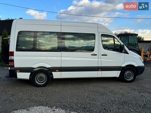 Белый Мерседес Sprinter, объемом двигателя 0 л и пробегом 390 тыс. км за 16700 $, фото 27 на Automoto.ua