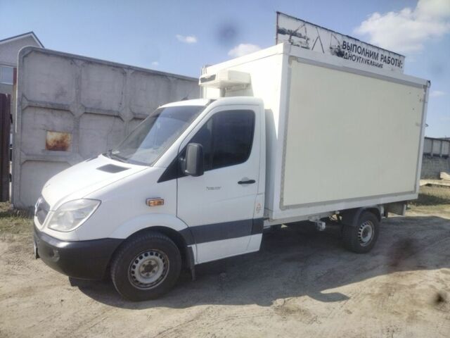 Белый Мерседес Sprinter, объемом двигателя 2.1 л и пробегом 530 тыс. км за 9999 $, фото 15 на Automoto.ua