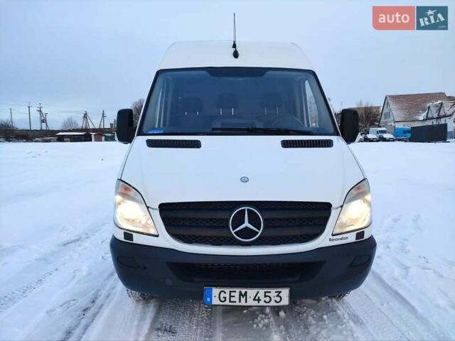 Белый Мерседес Sprinter, объемом двигателя 0 л и пробегом 186 тыс. км за 27300 $, фото 40 на Automoto.ua