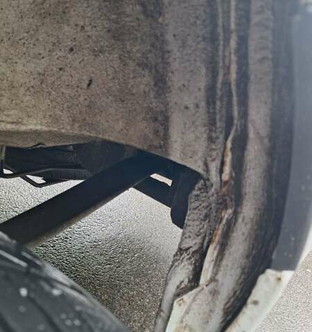 Белый Мерседес Sprinter, объемом двигателя 3.2 л и пробегом 288 тыс. км за 13600 $, фото 12 на Automoto.ua