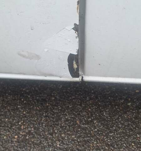 Белый Мерседес Sprinter, объемом двигателя 3.2 л и пробегом 288 тыс. км за 13600 $, фото 24 на Automoto.ua