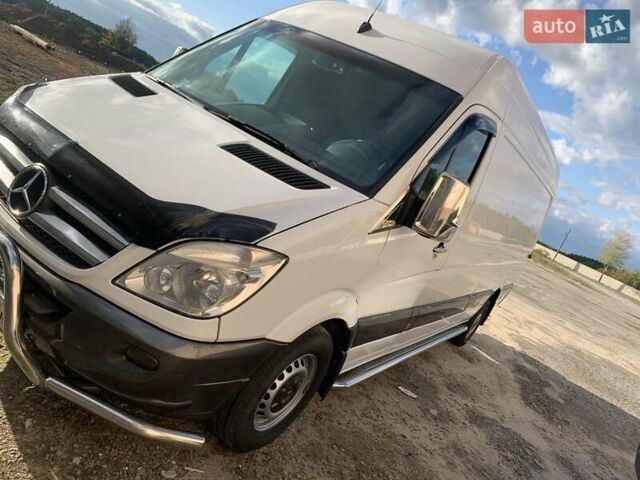 Белый Мерседес Sprinter, объемом двигателя 2.14 л и пробегом 383 тыс. км за 15400 $, фото 48 на Automoto.ua