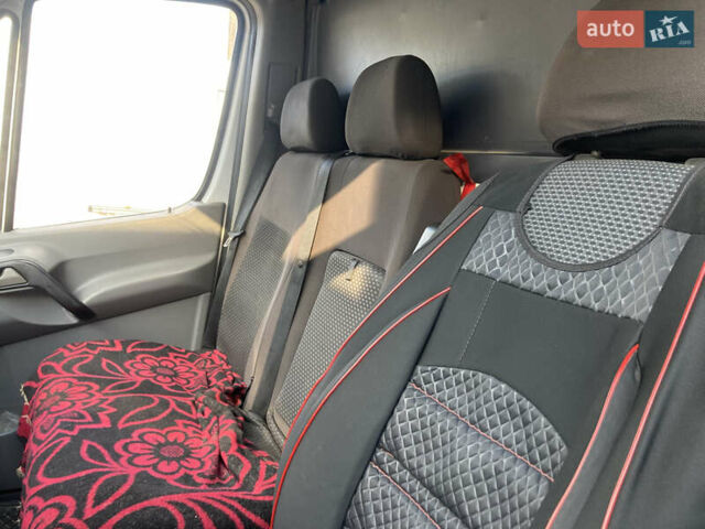 Білий Мерседес Sprinter, об'ємом двигуна 2.2 л та пробігом 680 тис. км за 10800 $, фото 4 на Automoto.ua
