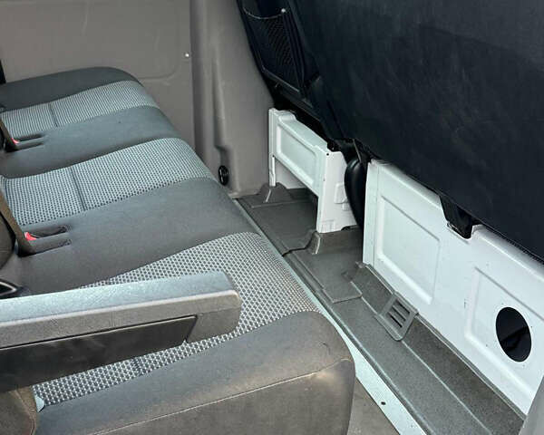 Белый Мерседес Sprinter, объемом двигателя 0 л и пробегом 390 тыс. км за 16700 $, фото 22 на Automoto.ua
