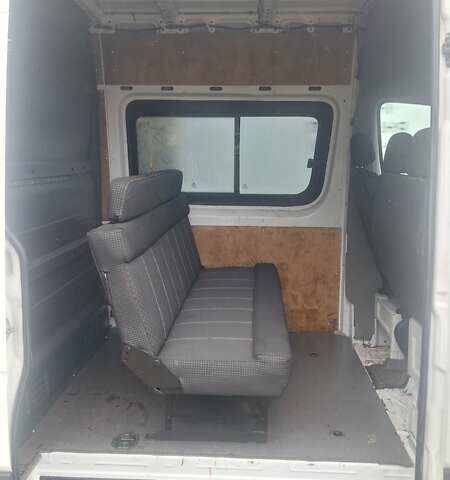 Белый Мерседес Sprinter, объемом двигателя 3.2 л и пробегом 288 тыс. км за 13600 $, фото 21 на Automoto.ua