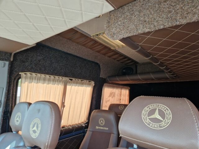 Белый Мерседес Sprinter, объемом двигателя 0 л и пробегом 450 тыс. км за 15999 $, фото 4 на Automoto.ua