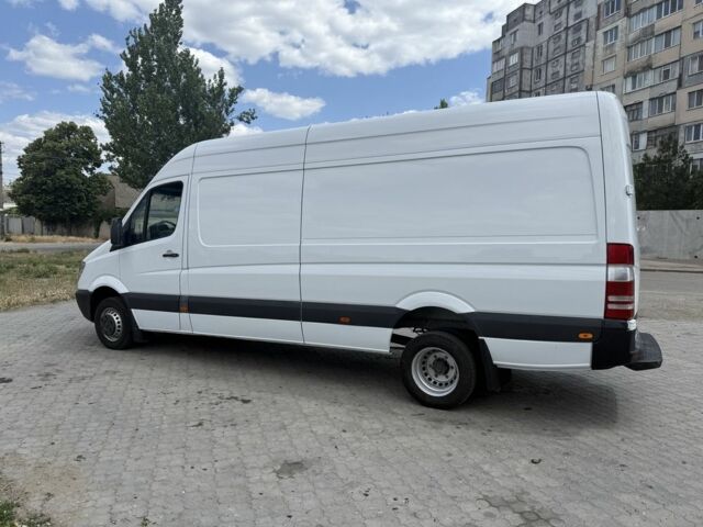 Белый Мерседес Sprinter, объемом двигателя 2.1 л и пробегом 680 тыс. км за 15000 $, фото 2 на Automoto.ua