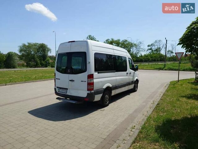 Белый Мерседес Sprinter, объемом двигателя 2.14 л и пробегом 550 тыс. км за 8700 $, фото 1 на Automoto.ua
