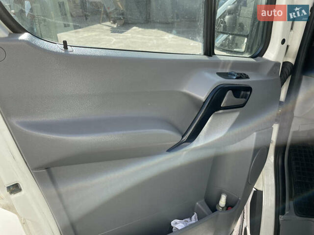 Білий Мерседес Sprinter, об'ємом двигуна 2.2 л та пробігом 450 тис. км за 17800 $, фото 19 на Automoto.ua