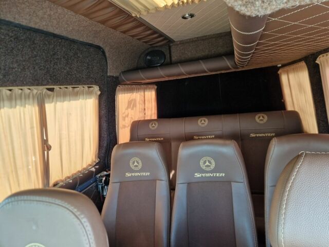 Белый Мерседес Sprinter, объемом двигателя 0 л и пробегом 450 тыс. км за 15999 $, фото 3 на Automoto.ua