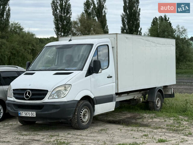 Білий Мерседес Sprinter, об'ємом двигуна 2.1 л та пробігом 500 тис. км за 11753 $, фото 2 на Automoto.ua