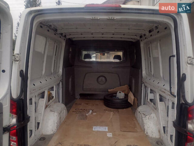 Белый Мерседес Sprinter, объемом двигателя 1.8 л и пробегом 249 тыс. км за 14000 $, фото 8 на Automoto.ua