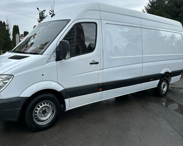 Білий Мерседес Sprinter, об'ємом двигуна 2.2 л та пробігом 382 тис. км за 7900 $, фото 4 на Automoto.ua