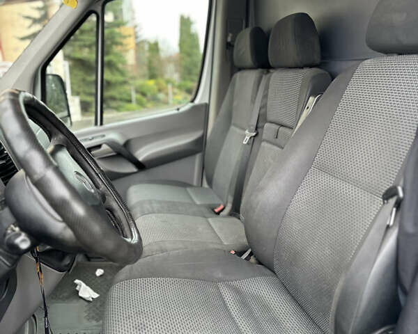 Білий Мерседес Sprinter, об'ємом двигуна 2.2 л та пробігом 382 тис. км за 7900 $, фото 15 на Automoto.ua
