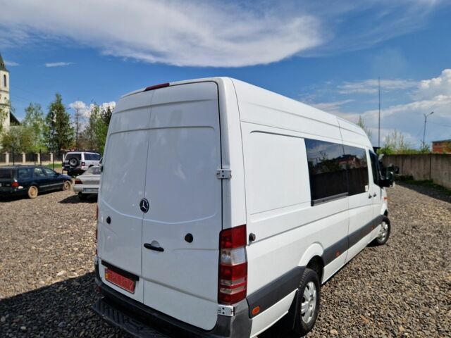 Белый Мерседес Sprinter, объемом двигателя 0 л и пробегом 450 тыс. км за 15999 $, фото 7 на Automoto.ua