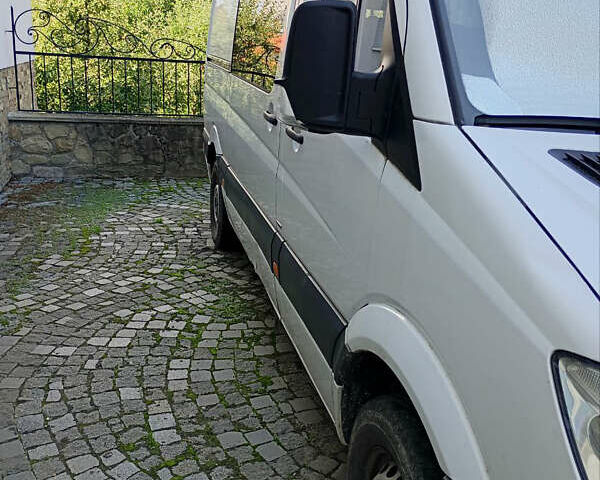 Белый Мерседес Sprinter, объемом двигателя 1.8 л и пробегом 249 тыс. км за 14000 $, фото 3 на Automoto.ua