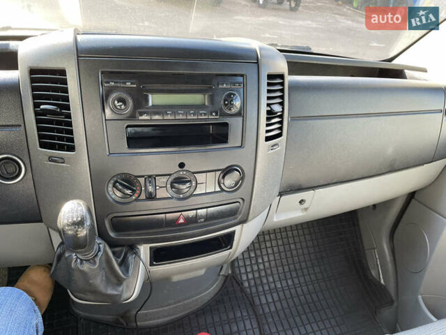 Білий Мерседес Sprinter, об'ємом двигуна 2.2 л та пробігом 450 тис. км за 17800 $, фото 14 на Automoto.ua