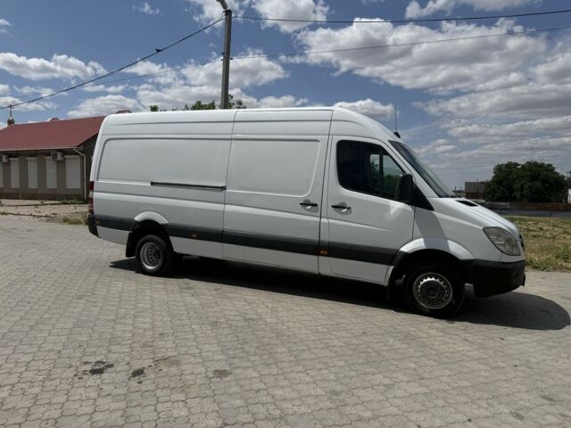 Белый Мерседес Sprinter, объемом двигателя 2.1 л и пробегом 680 тыс. км за 15000 $, фото 10 на Automoto.ua