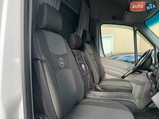 Белый Мерседес Sprinter, объемом двигателя 2.14 л и пробегом 383 тыс. км за 15400 $, фото 16 на Automoto.ua