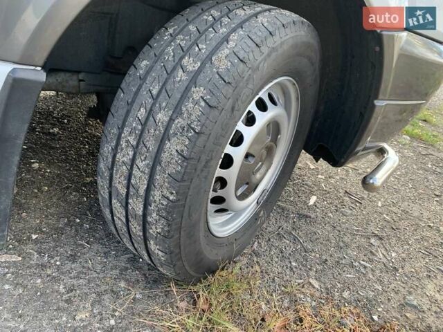 Белый Мерседес Sprinter, объемом двигателя 2.14 л и пробегом 383 тыс. км за 15400 $, фото 61 на Automoto.ua