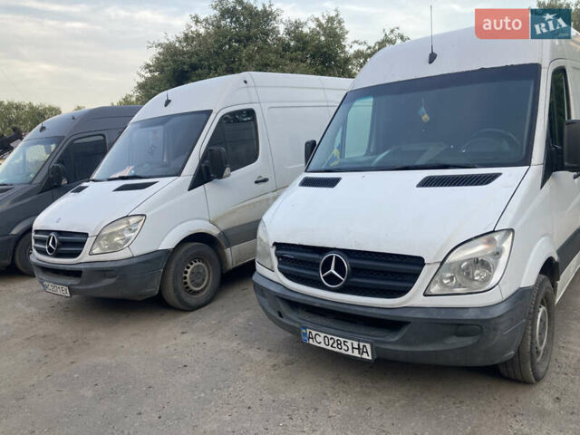 Белый Мерседес Sprinter, объемом двигателя 2.14 л и пробегом 498 тыс. км за 10800 $, фото 9 на Automoto.ua