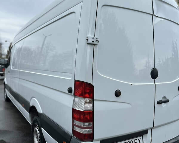 Білий Мерседес Sprinter, об'ємом двигуна 2.2 л та пробігом 382 тис. км за 7900 $, фото 12 на Automoto.ua