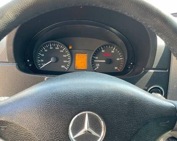 Белый Мерседес Sprinter, объемом двигателя 3 л и пробегом 232 тыс. км за 17411 $, фото 11 на Automoto.ua